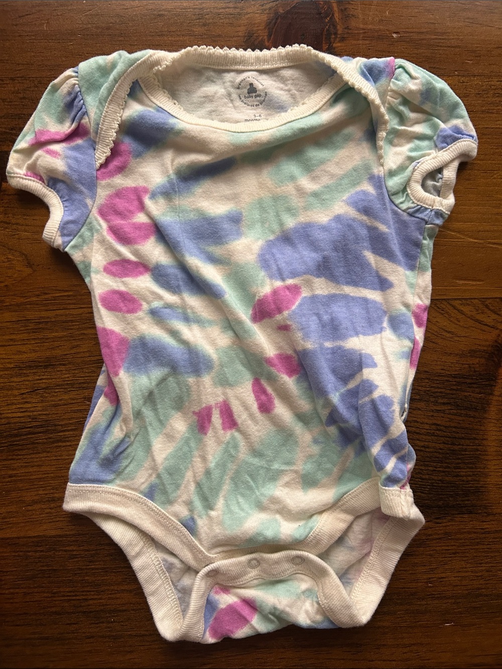 Baby girl short sleeve onesie